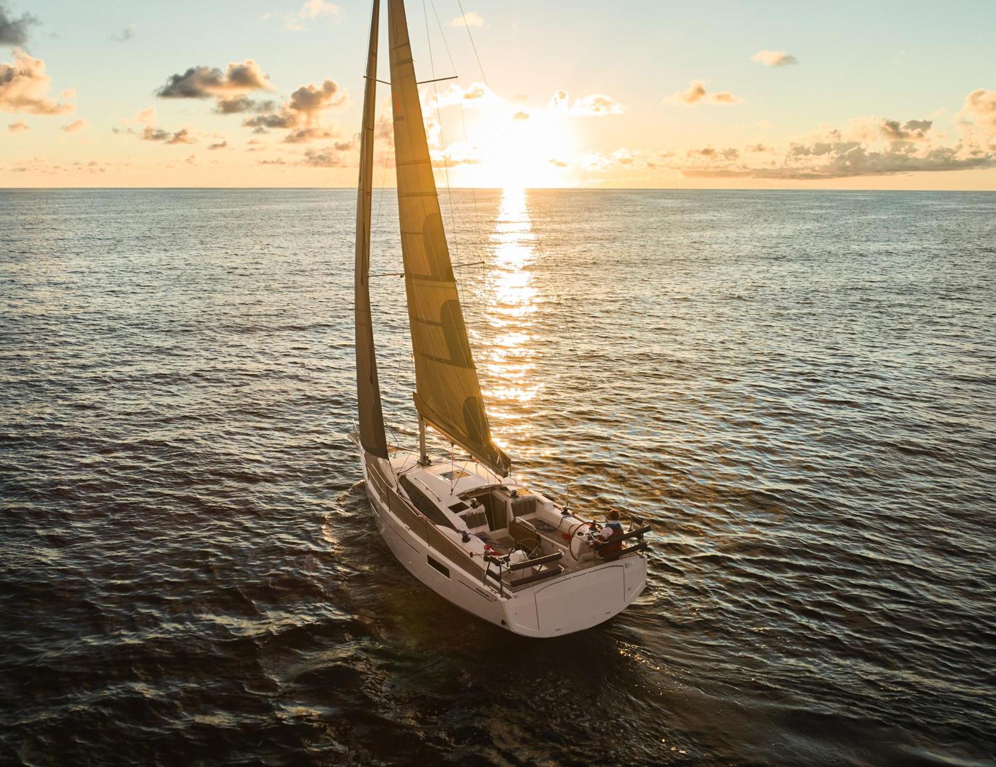 Sur L'eau Botel *