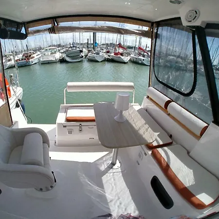 La Rochelle Sur L'Eau Hotel Buitenkant foto