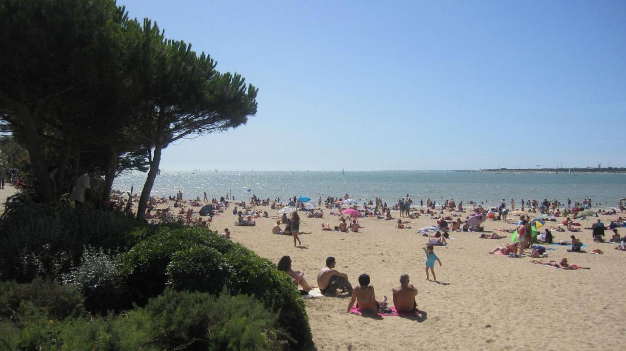Sur L'eau Bateau-hôtel *